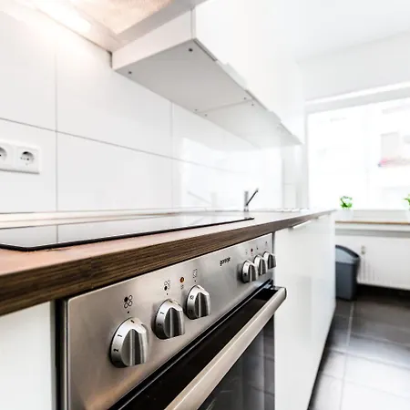 City-apartments In Deutz Appartement Keulen